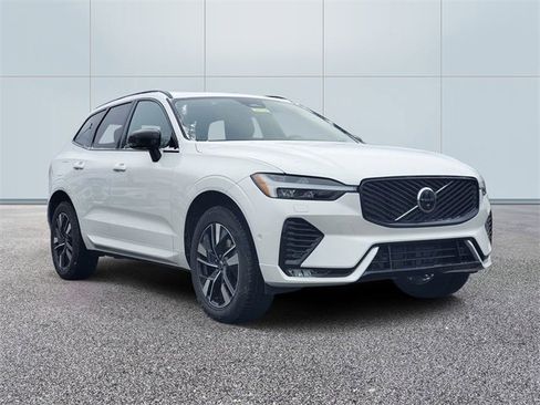 New 2026 Volvo XC60 B5 Plus w/ Protection Package Premier image 3