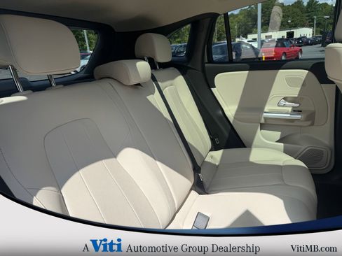 Used 2026 Mercedes-Benz GLA 250 4MATIC image 28