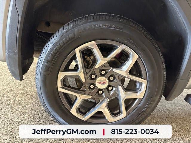 Used 2024 GMC Sierra 1500 SLT AWD/4WD image 33