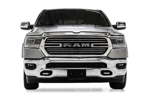 Used 2020 RAM 1500 Laramie AWD/4WD image 7