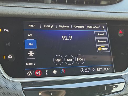 New 2025 Cadillac XT5 Luxury image 29