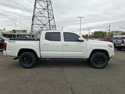 Used 2023 Toyota Tacoma SR image 27