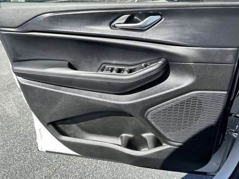 New 2025 Jeep Grand Cherokee L Altitude image 15