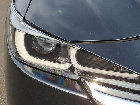 Used 2025 MAZDA CX-5 Signature image 9