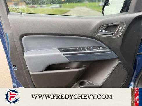 Used 2020 Chevrolet Colorado Z71 AWD/4WD image 23