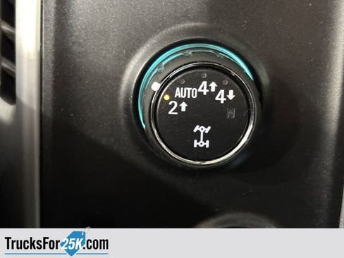 Used 2017 GMC Sierra 1500 SLT w/ SLT Premium Package image 24