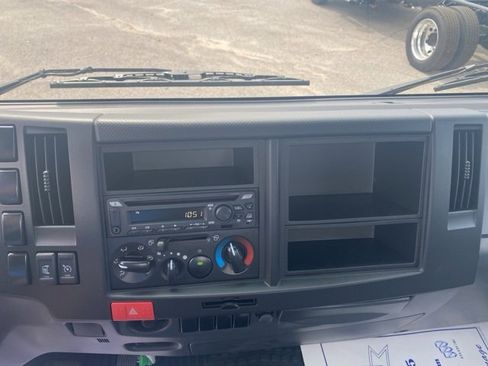 New 2024 Chevrolet Low Cab Forward image 16