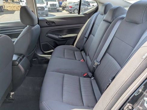 Used 2025 Nissan Altima 2.5 SV FWD image 27