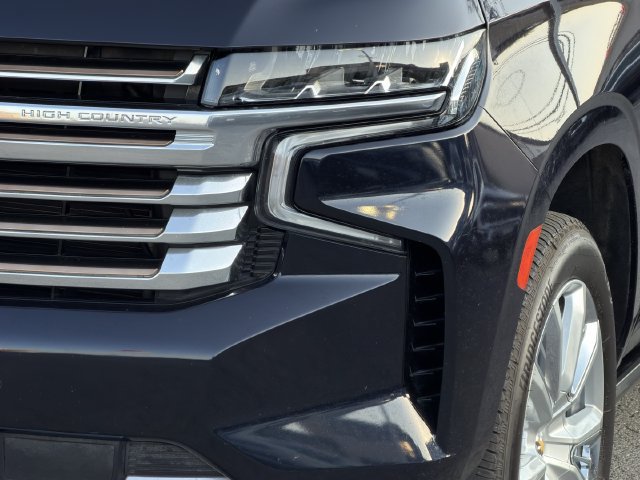 Used 2023 Chevrolet Tahoe High Country AWD/4WD image 10