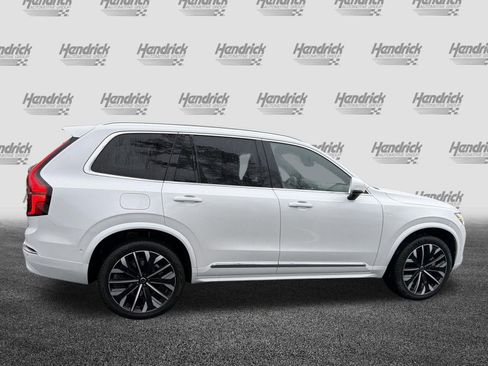 Used 2026 Volvo XC90 B6 Plus w/ Protection Package Premier AWD/4WD image 10