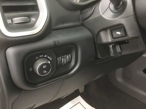 Used 2019 RAM 2500 Big Horn AWD/4WD image 20