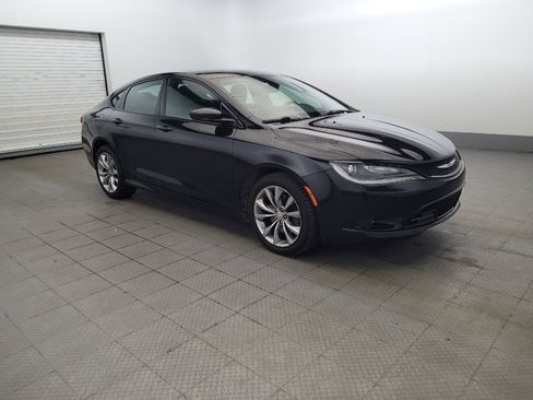 Used 2015 Chrysler 200 S AWD/4WD image 11