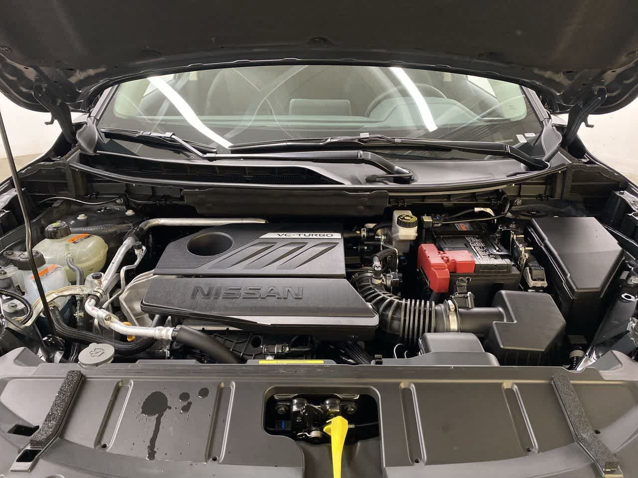 Used 2025 Nissan Rogue SV AWD/4WD image 11