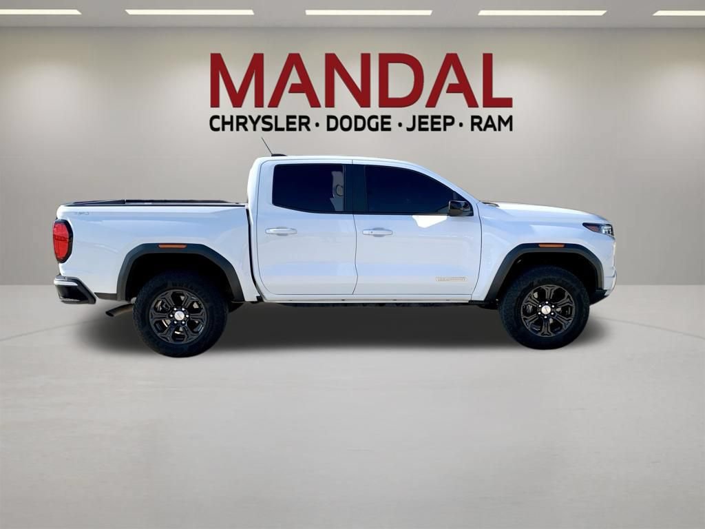 Used 2024 GMC Canyon Elevation w/ Convenience Package AWD/4WD image 5
