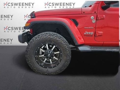 Used 2020 Jeep Wrangler Unlimited Sahara image 27
