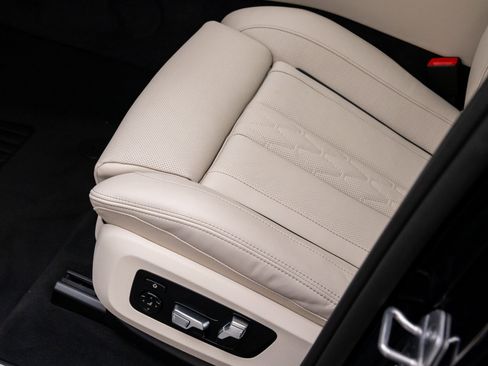 New 2026 BMW X6 M60i w/ Executive Package image 16