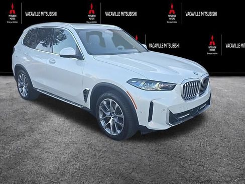 Used 2026 BMW X5 xDrive40i w/ Climate Comfort Package AWD/4WD image 2