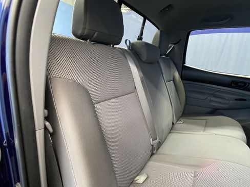 Used 2013 Toyota Tacoma 4x4 Double Cab w/ TRD Off-Road Pkg image 33