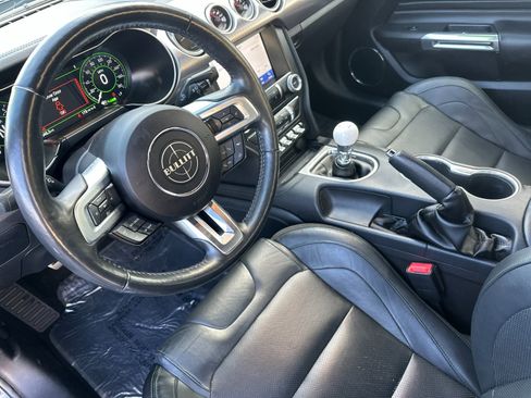 Used 2019 Ford Mustang Bullitt image 10