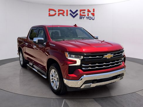 Used 2023 Chevrolet Silverado 1500 LTZ AWD/4WD image 8