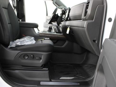 New 2026 GMC Sierra 1500 SLT w/ SLT Premium Plus Package AWD/4WD image 24