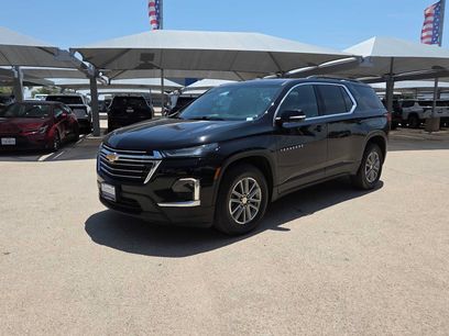 Used 2023 Chevrolet Traverse LT