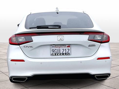 Used 2023 Honda Civic Sport Touring image 7
