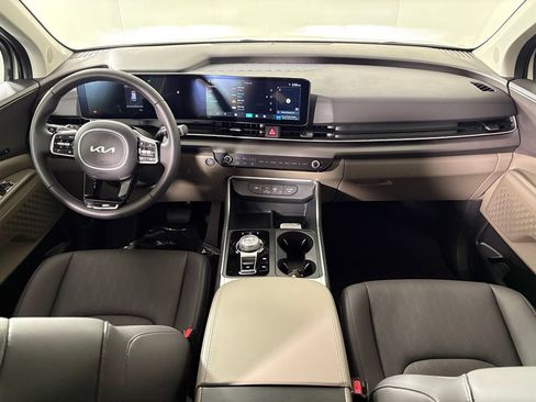 New 2026 Kia Carnival EX FWD image 34