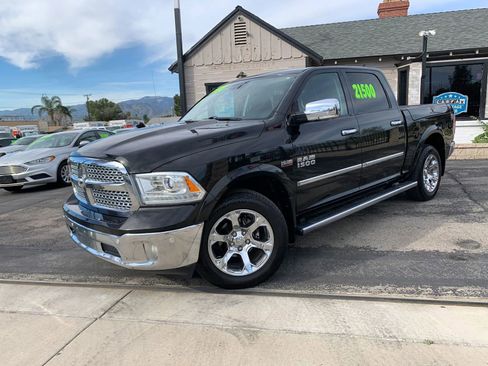 Used 2017 RAM 1500 Laramie w/ Convenience Group image 2