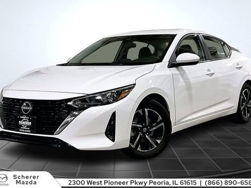 Used 2024 Nissan Sentra SV image 1