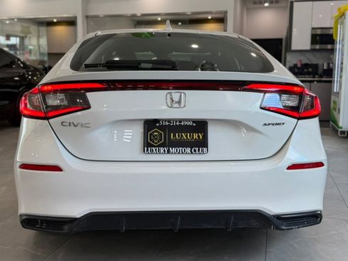 Used 2025 Honda Civic Sport image 6