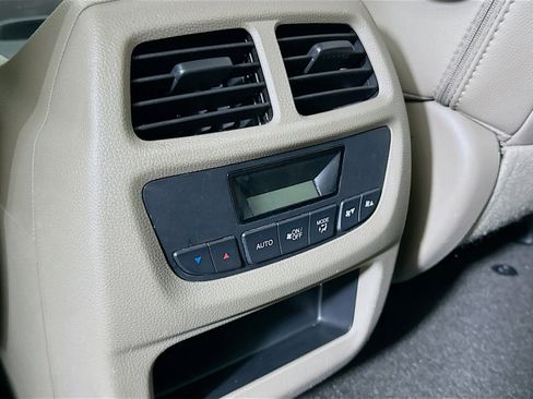 Used 2016 Honda Pilot EX-L image 27