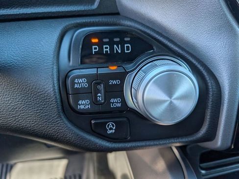 Used 2024 RAM 1500 Laramie image 32