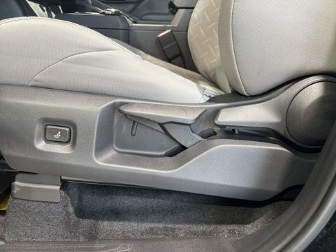 New 2026 Toyota Tacoma SR5 image 12