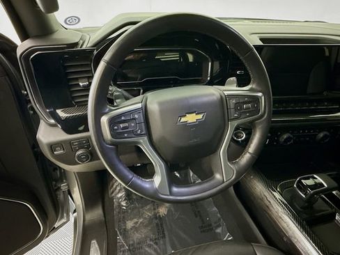 Used 2023 Chevrolet Silverado 1500 LTZ image 11