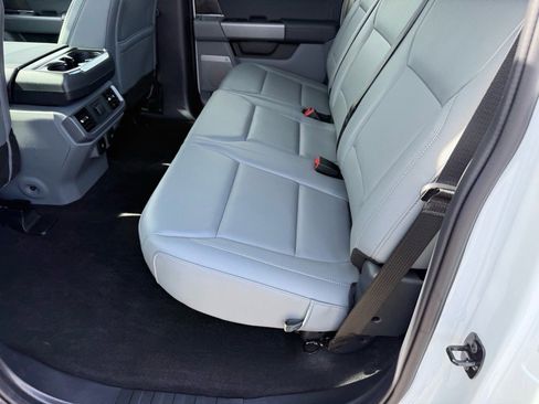 Used 2025 Ford F150 Lightning Flash image 7