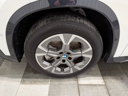 Used 2025 BMW X1 xDrive28i image 7