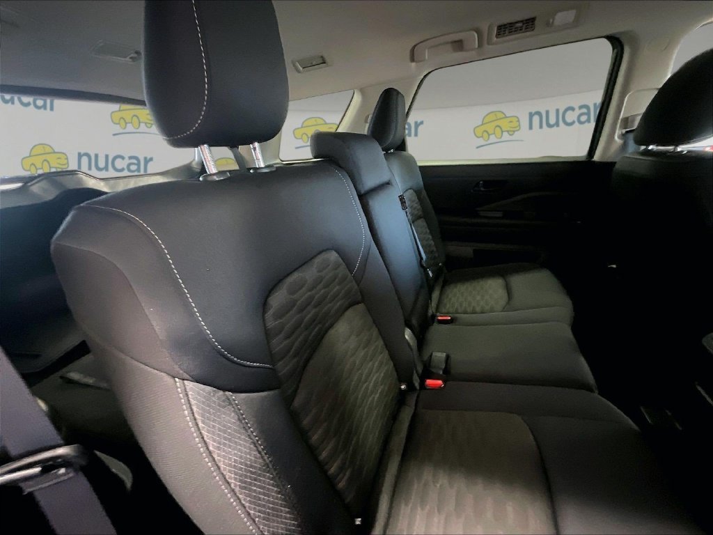 Certified 2024 Nissan Pathfinder SV AWD/4WD image 16