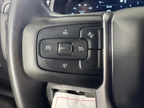 Used 2023 GMC Yukon XL SLT AWD/4WD image 15