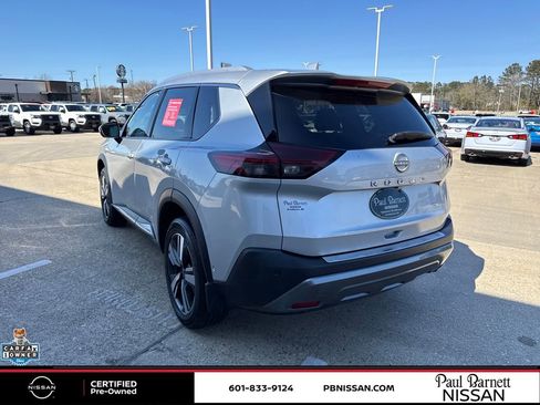 Certified 2023 Nissan Rogue SL w/ SL Premium Package image 11