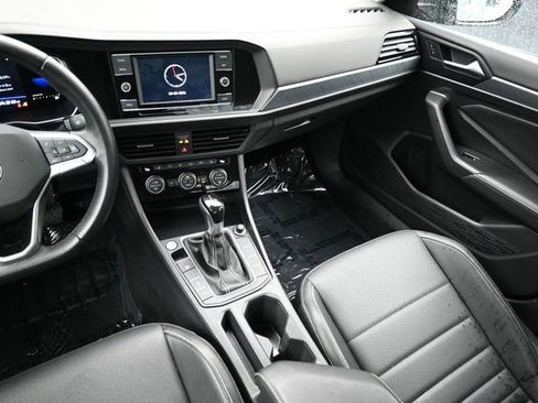 Used 2022 Volkswagen Jetta SE FWD image 10