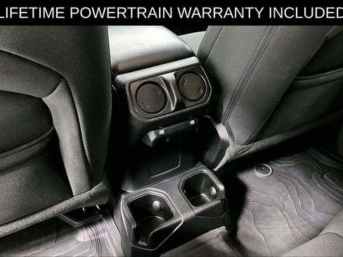 Used 2023 Jeep Wrangler Unlimited Sport AWD/4WD image 30