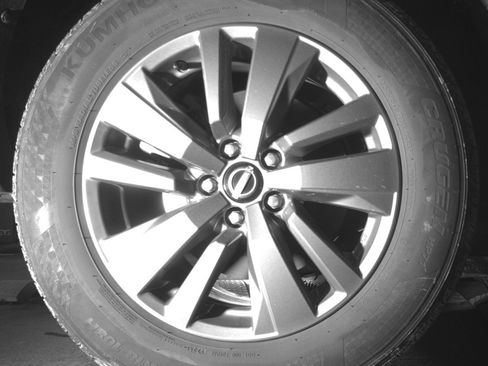 Used 2025 Nissan Pathfinder SV image 15