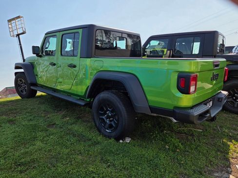 New 2026 Jeep Gladiator Sport image 9