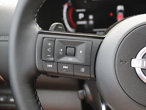 New 2025 Nissan Pathfinder Platinum w/ Cargo Package image 9