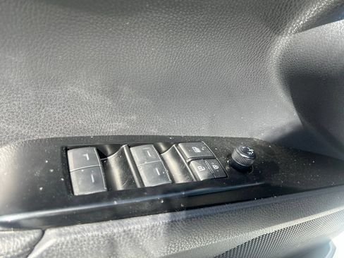 Used 2025 Toyota Camry XSE AWD/4WD image 17