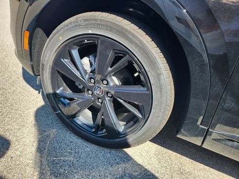 New 2025 Buick Envision Sport Touring image 6