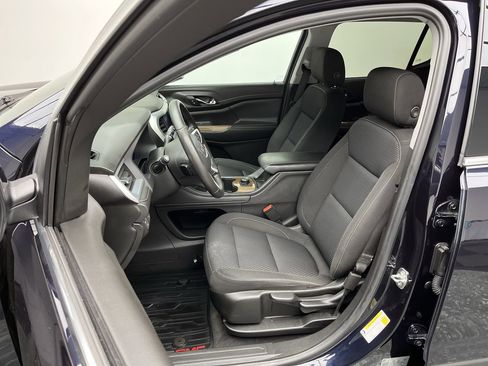 Certified 2022 GMC Acadia SLE AWD/4WD image 8