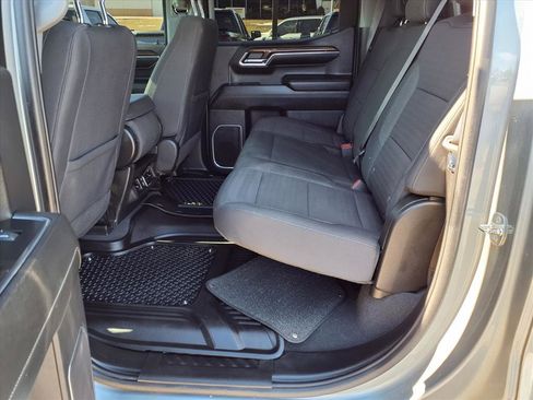 Used 2023 Chevrolet Silverado 1500 RST w/ Z71 Off-Road Package image 16