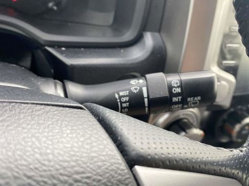 Used 2024 Toyota 4Runner SR5 image 31